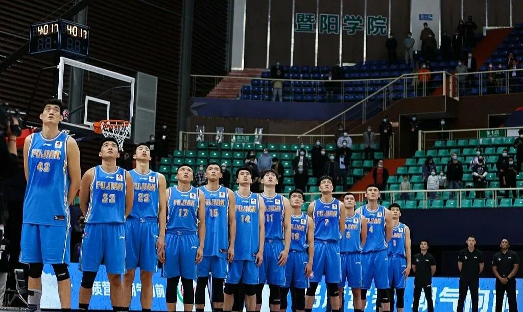 球队全队集结备战,气势如虹的简单介绍 球队全队集结备战,气势如虹的简单介绍