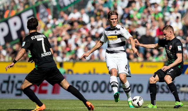 包含沃尔夫斯堡主场迎战汉诺威，努力保持不败的词条