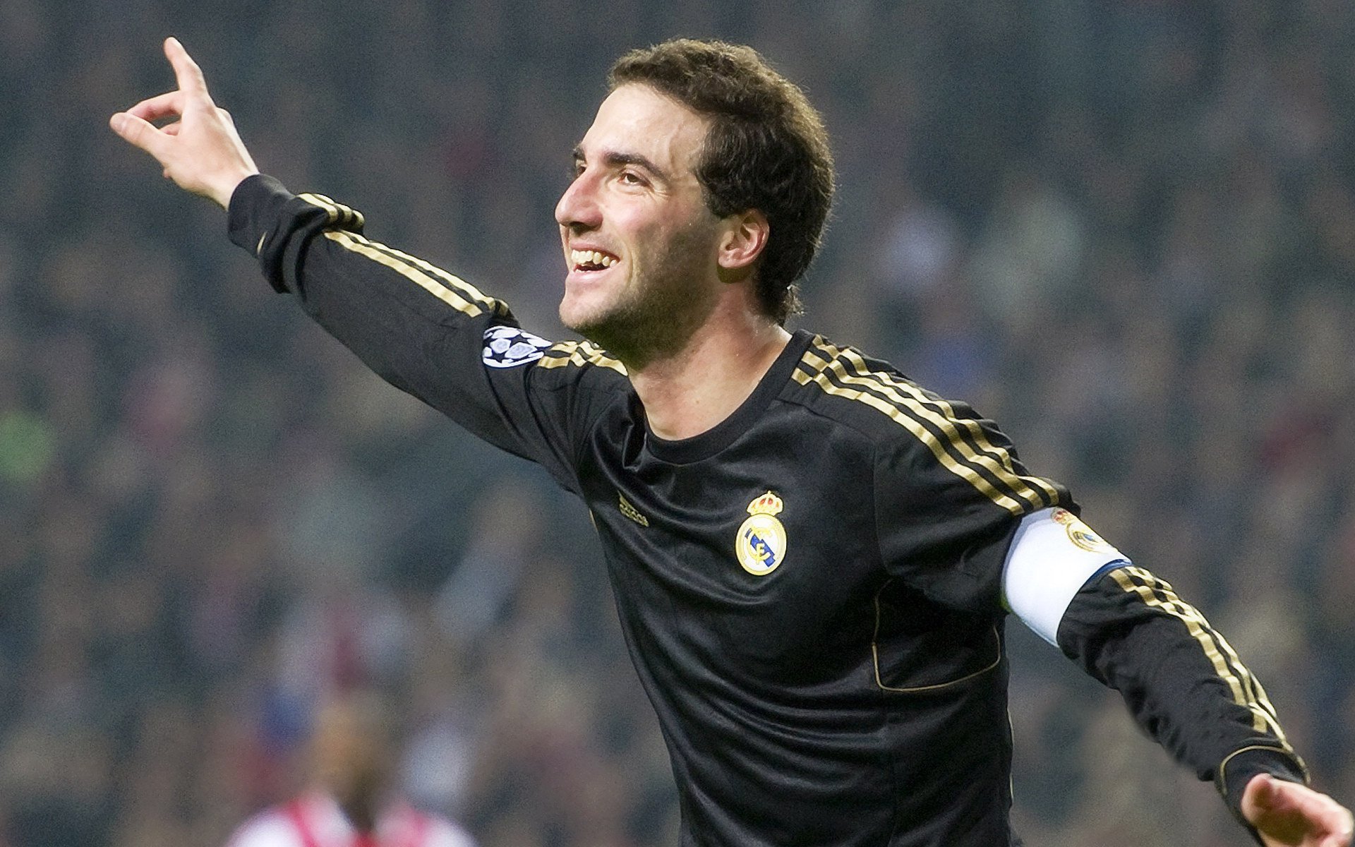 赖斯存在感拉满，乌拉圭与加纳之战中的隐形主宰