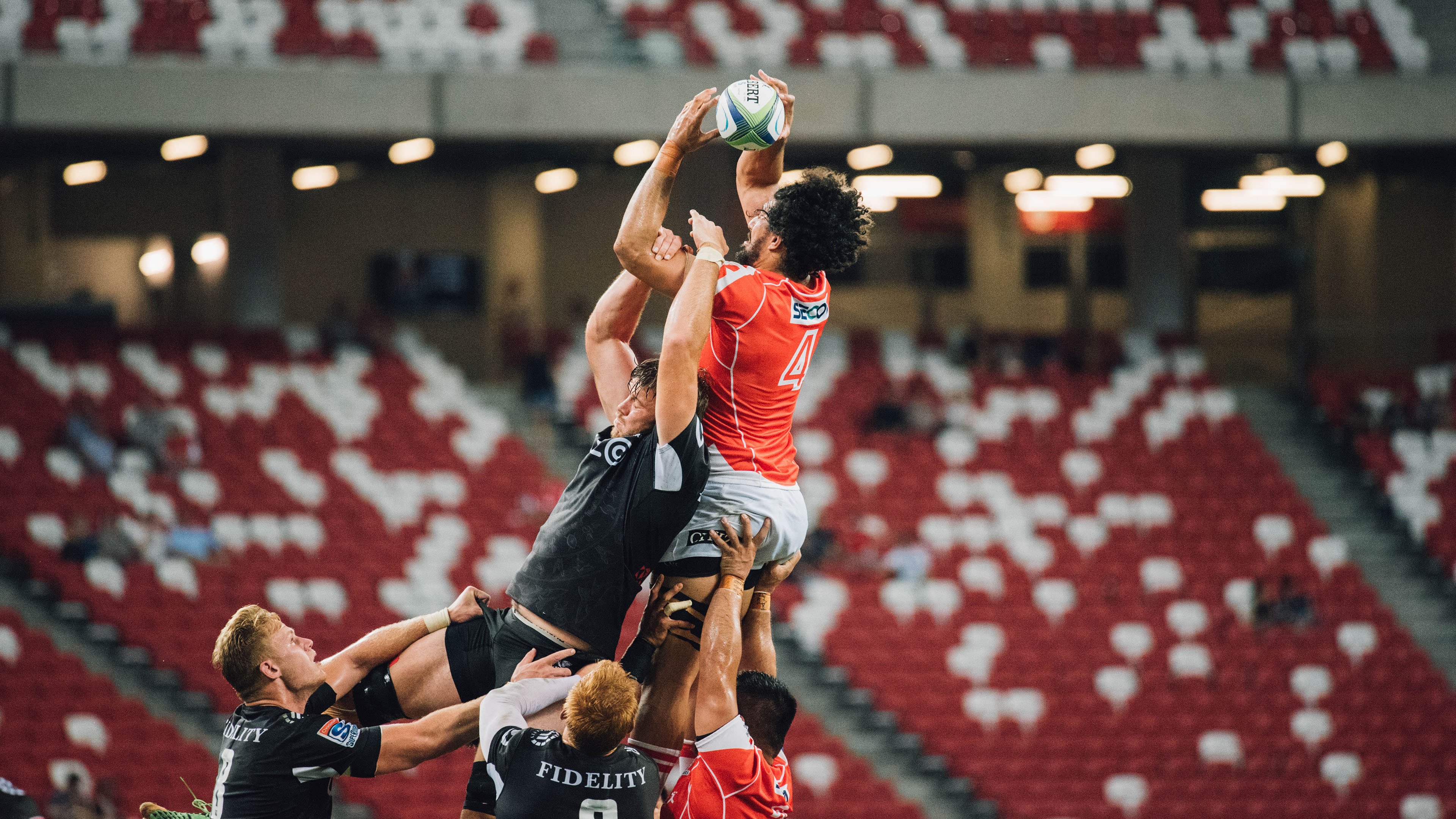 森林狼决胜局带走新疆队，恩比德防守端锁死对手