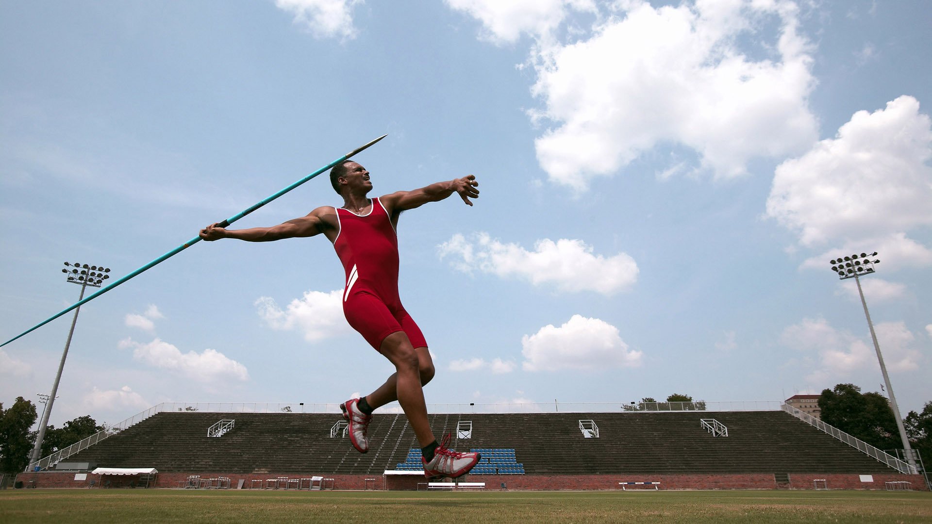 安哥拉式强压撕裂毕尔巴鄂铁壁，维尼修斯一剑封喉诠释关键先生